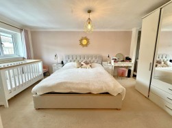 6 Forresters Drive, Woolwell, Plymouth PL6 7QA