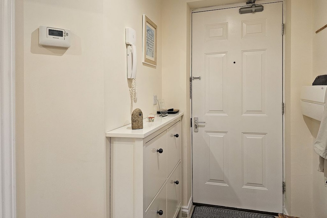 Whitehaven Way, Southway, Plymouth, Devon, PL6 6BJ