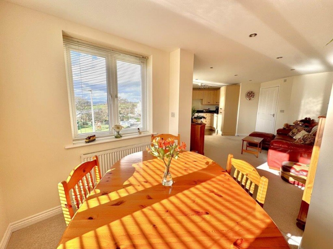 Whitehaven Way, Southway, Plymouth, Devon, PL6 6BJ