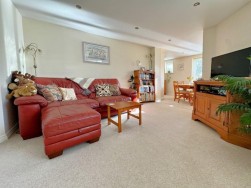 Whitehaven Way, Southway, Plymouth, Devon, PL6 6BJ