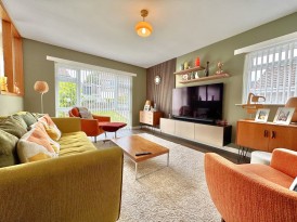 Oak Tree Park, Glenholt, Plymouth, PL6 7JZ