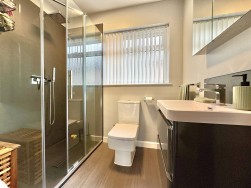 Oak Tree Park, Glenholt, Plymouth, PL6 7JZ