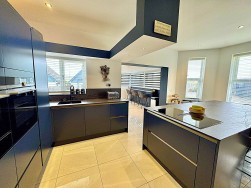 Tavistock Road, Derriford, Plymouth, PL6 8AL