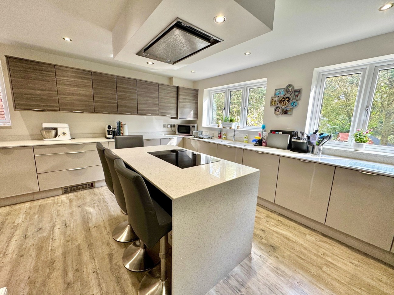 Cromwell Gate, Glenholt, Plymouth, PL6 7JR