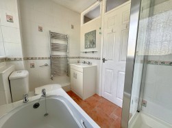 Long Down Gardens, Mainstone, Plymouth, PL6 8SB