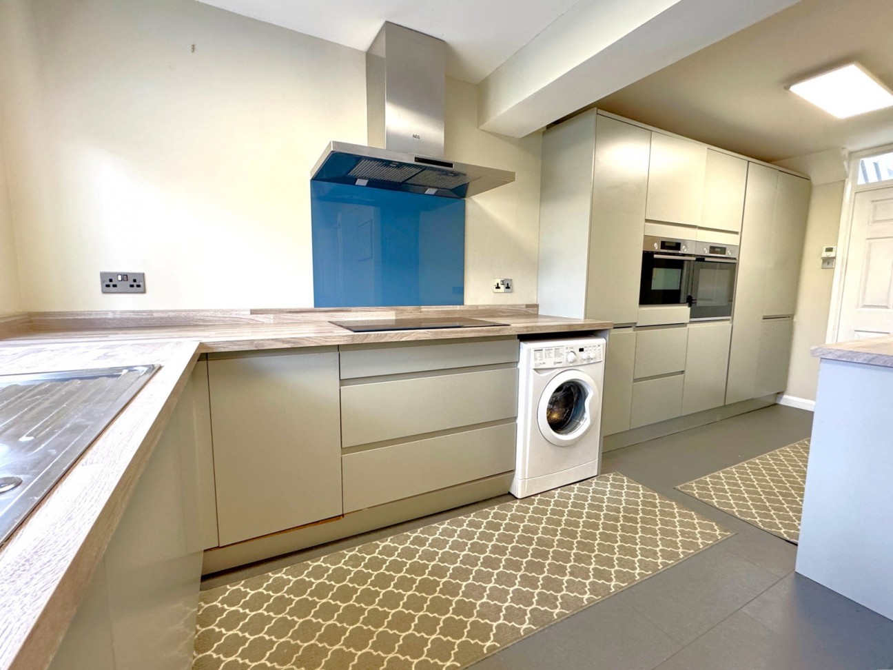 Long Down Gardens, Mainstone, Plymouth, PL6 8SB