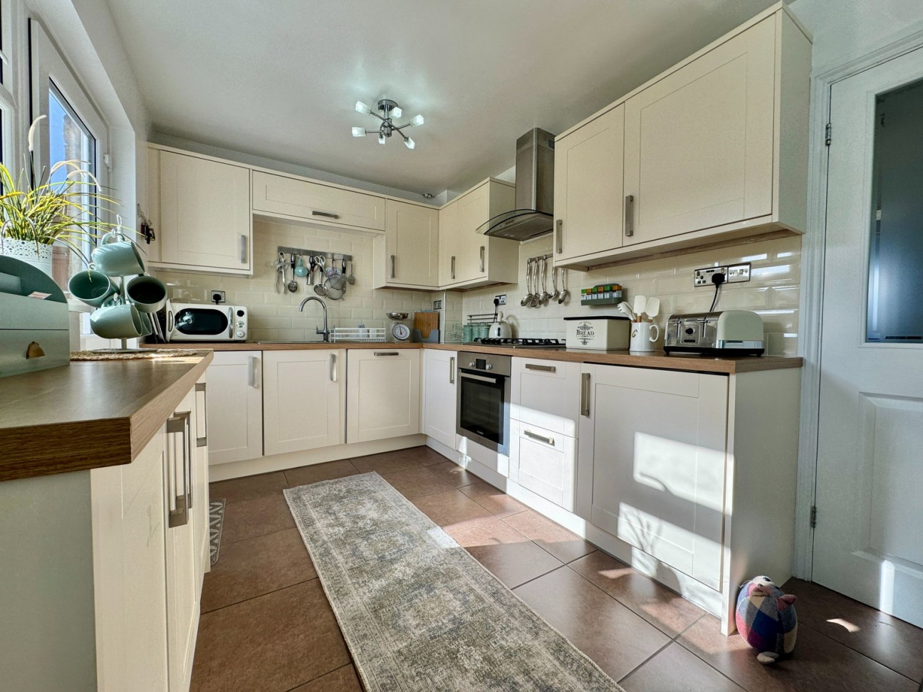 Eastcote Close, Birdcage Farm, Plymouth, PL6 6HH