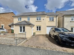 Llantillio Drive, Beacon Park, Plymouth, PL2 3RX