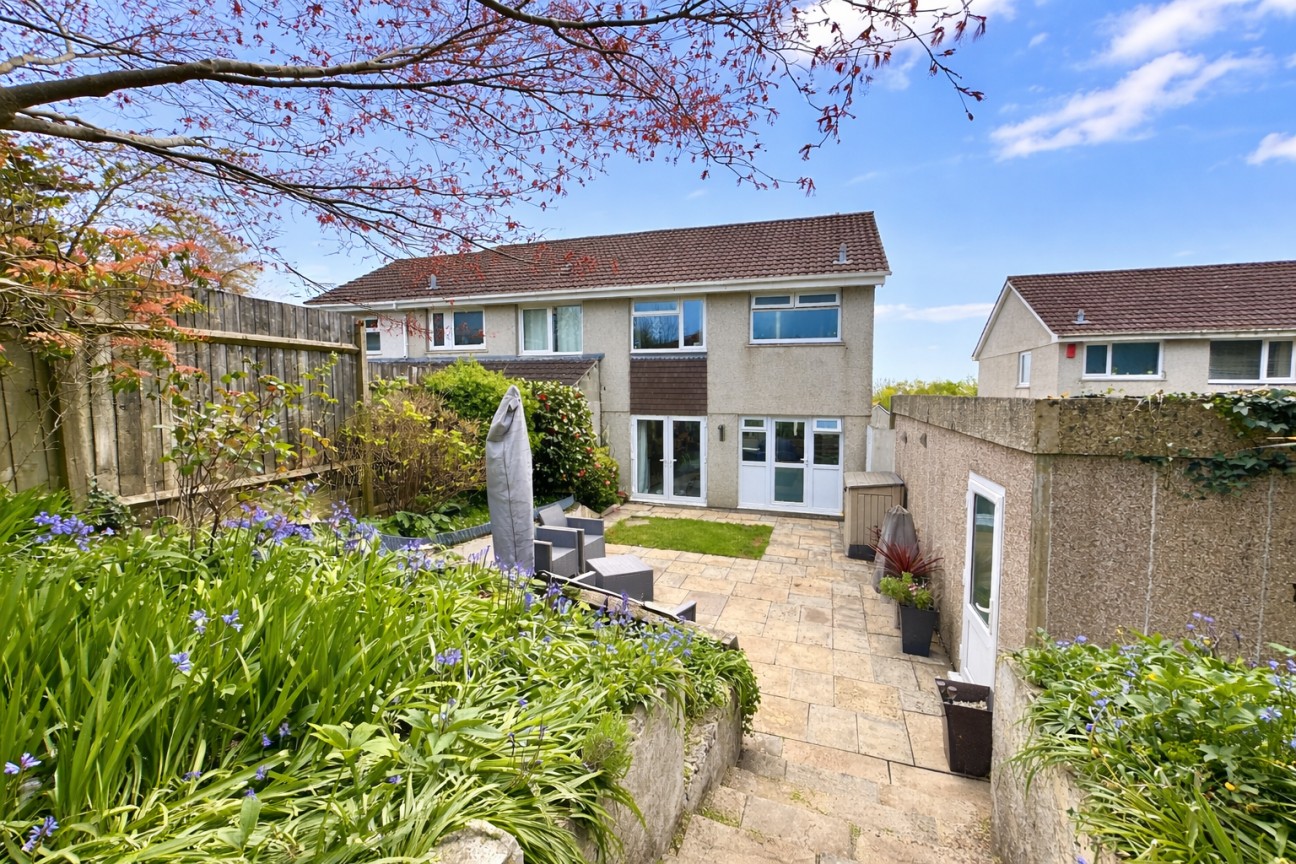 Long Down Gardens, Mainstone, Plymouth, PL6 8SB