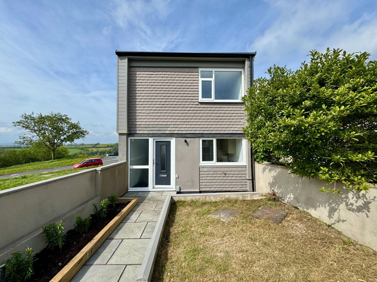 Pillar Walk, Southway, Plymouth, PL6 6JY