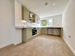 Pillar Walk, Southway, Plymouth, PL6 6JY