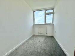 Pillar Walk, Southway, Plymouth, PL6 6JY