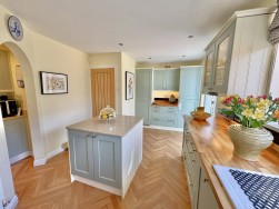 Cromwell Gate, Glenholt, Plymouth