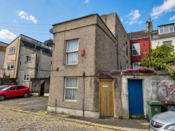 Bayswater Road, Plymouth, PL1 5BX