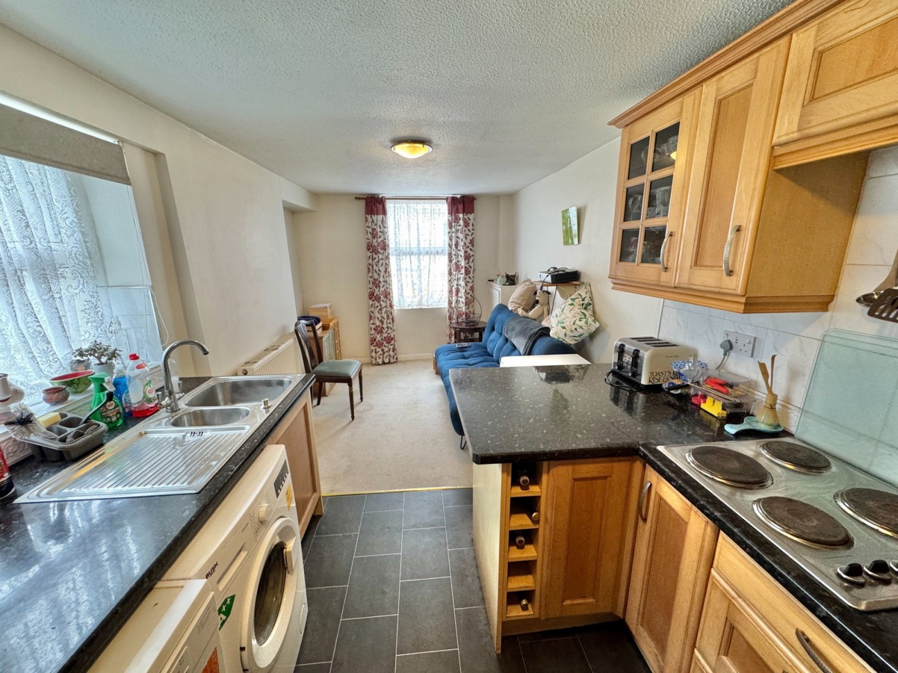 Bayswater Road, Plymouth, PL1 5BX