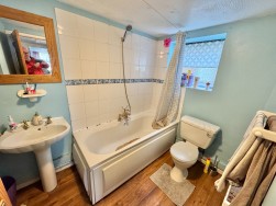 Bayswater Road, Plymouth, PL1 5BX