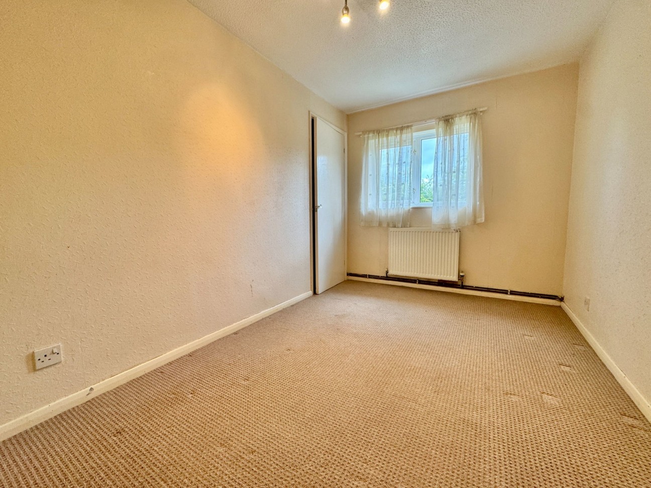 Wentwood Gardens, Thornbury, Plymouth, PL6 8TE