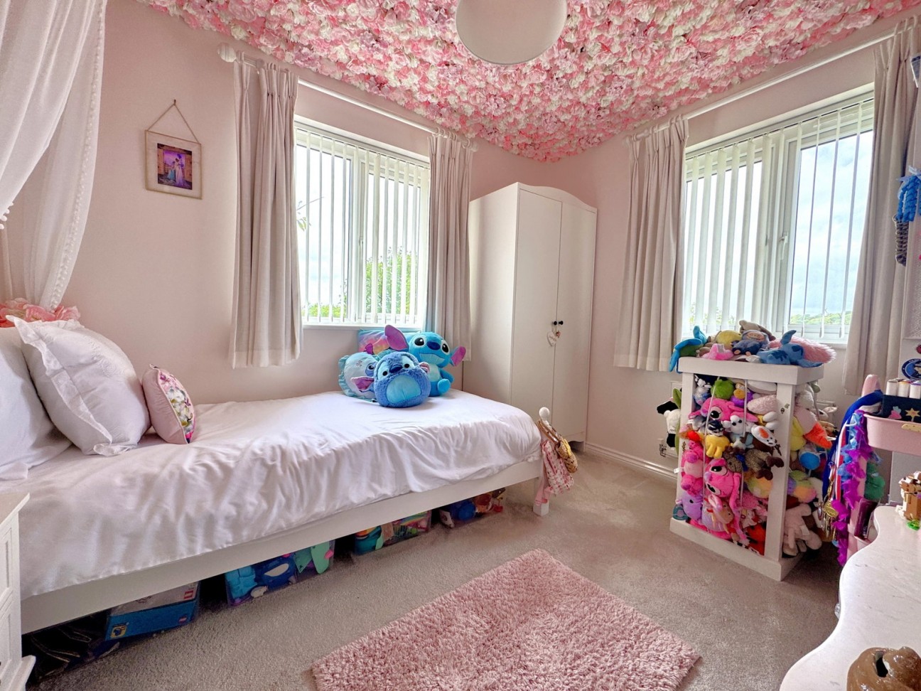 Fleetwood Gardens, Southway, Plymouth, PL6 6FB