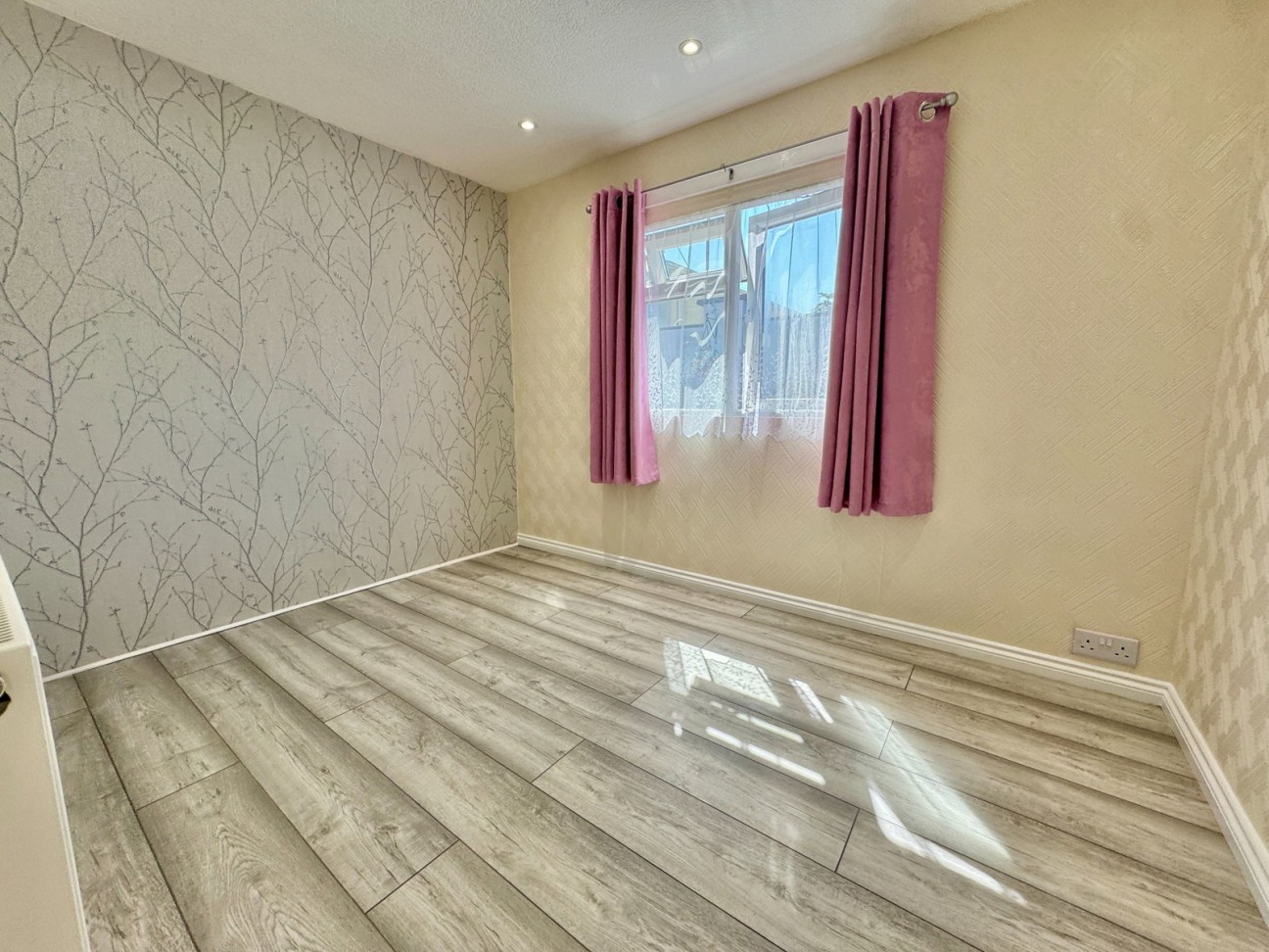 Glenfield Way, Glenholt Park, Plymouth, PL6 7NL