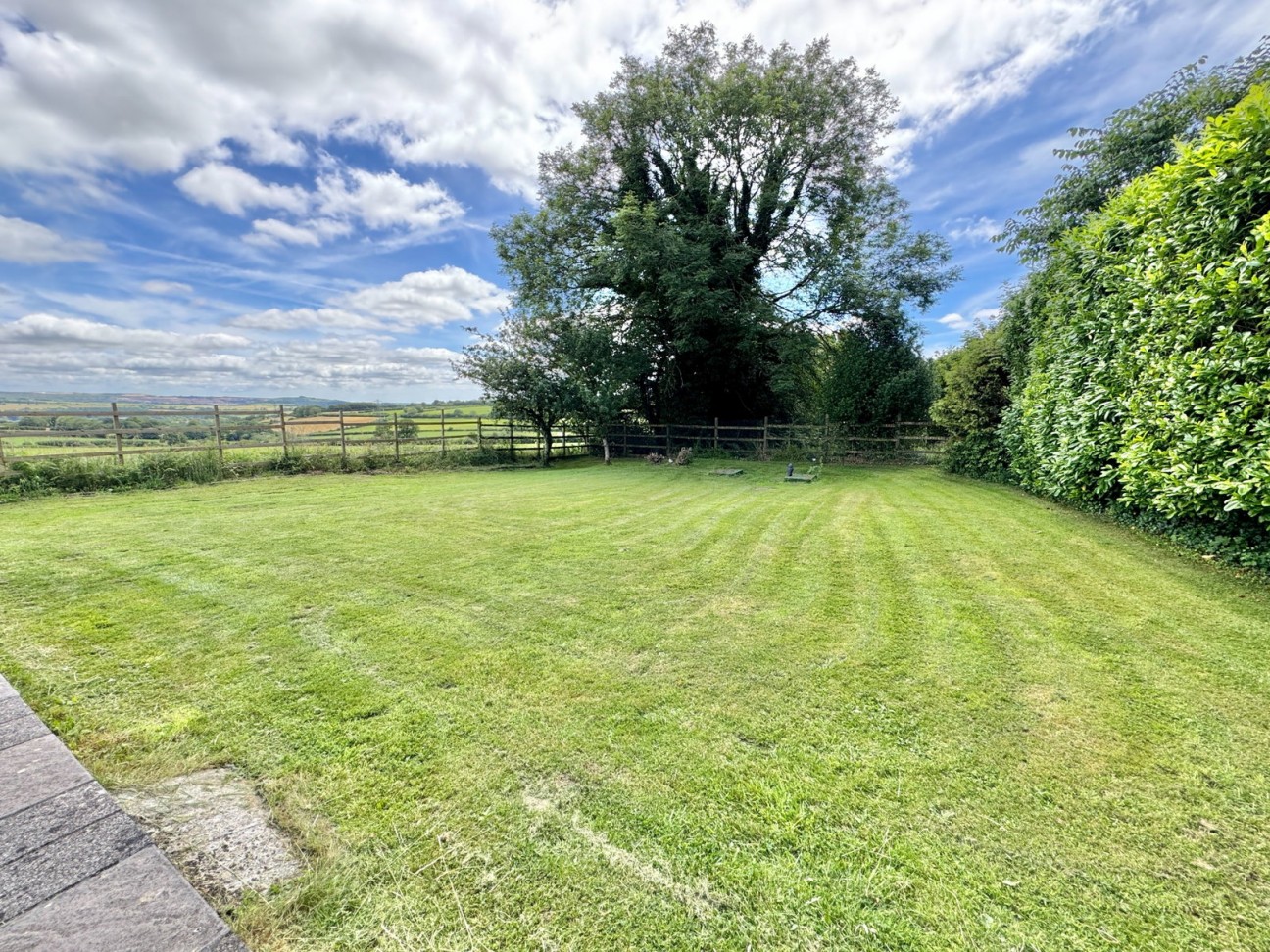 Reservoir Cottage, Roborough, Plymouth, Devon, Pl6 7BD