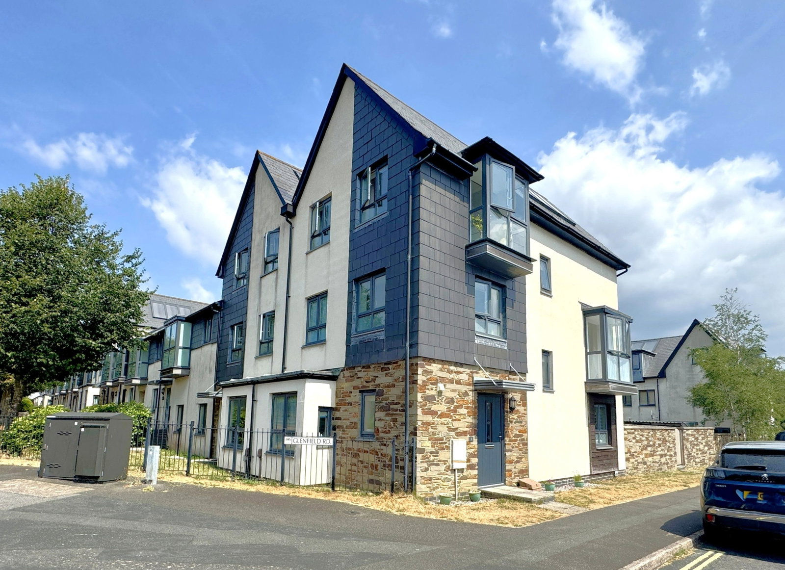 1 Glenfield Road, Glenholt, Plymouth PL6 7LL