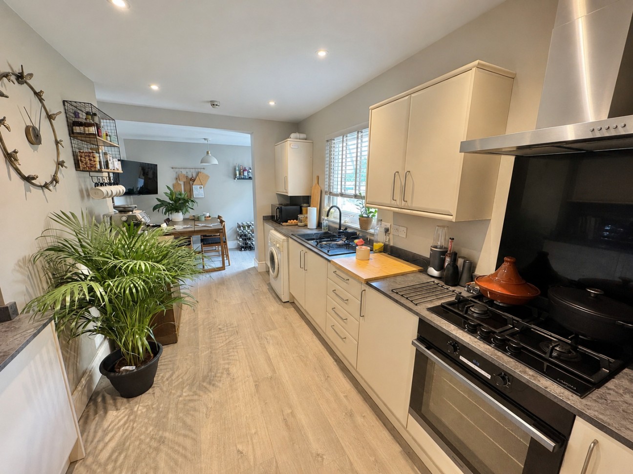 Holdsworth Street, Plymouth, Devon, PL4 6NN