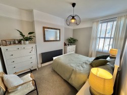 Holdsworth Street, Plymouth, Devon, PL4 6NN