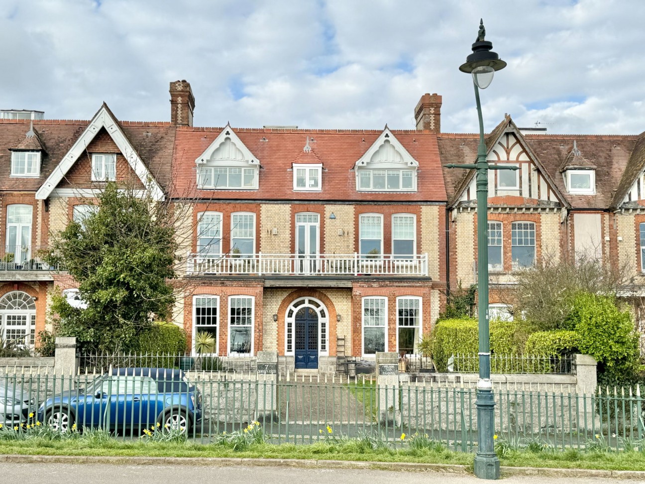 Queens Gate, Lipson, Plymouth, PL4 7PP