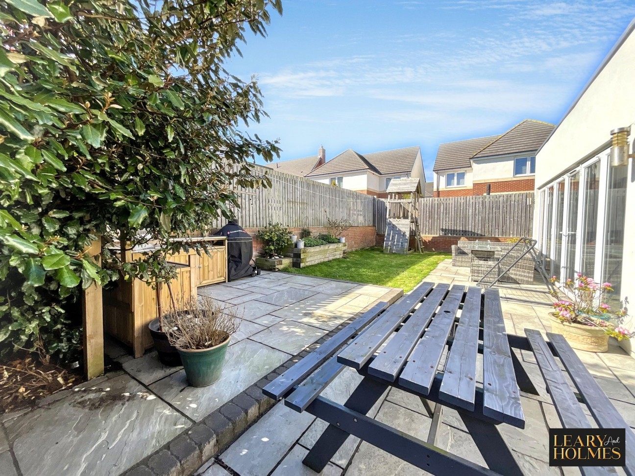 Range View, Whitburn, SR6