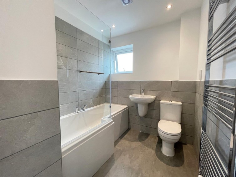 Old Poplar Close, Seaford