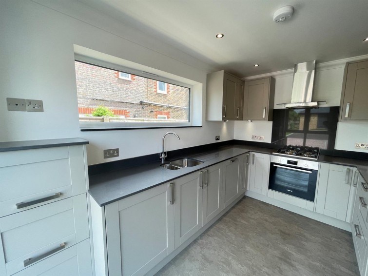 Old Poplar Close, Seaford