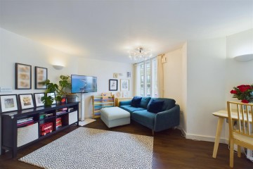 Giverny House, Water Gardens Square, London, SE16 6RL