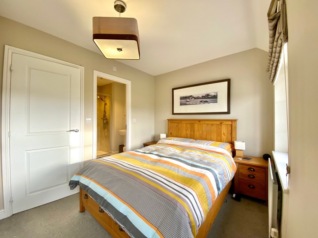 Image for Cleeve Grange Crescent, Newport