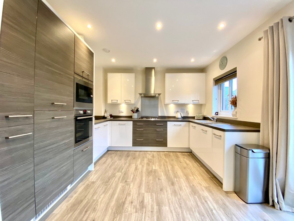 Image for King Pellinore Close, Newport