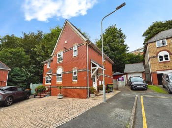 Stow Park Drive, Newport