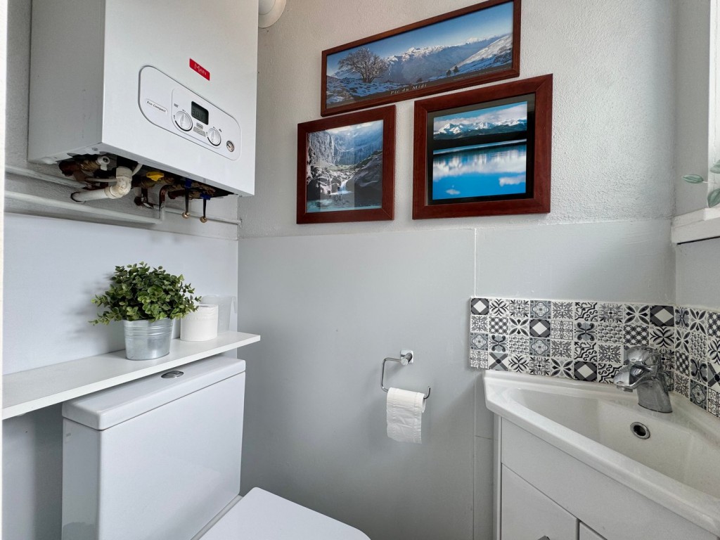 Image for Fields Park Avenue, Newport