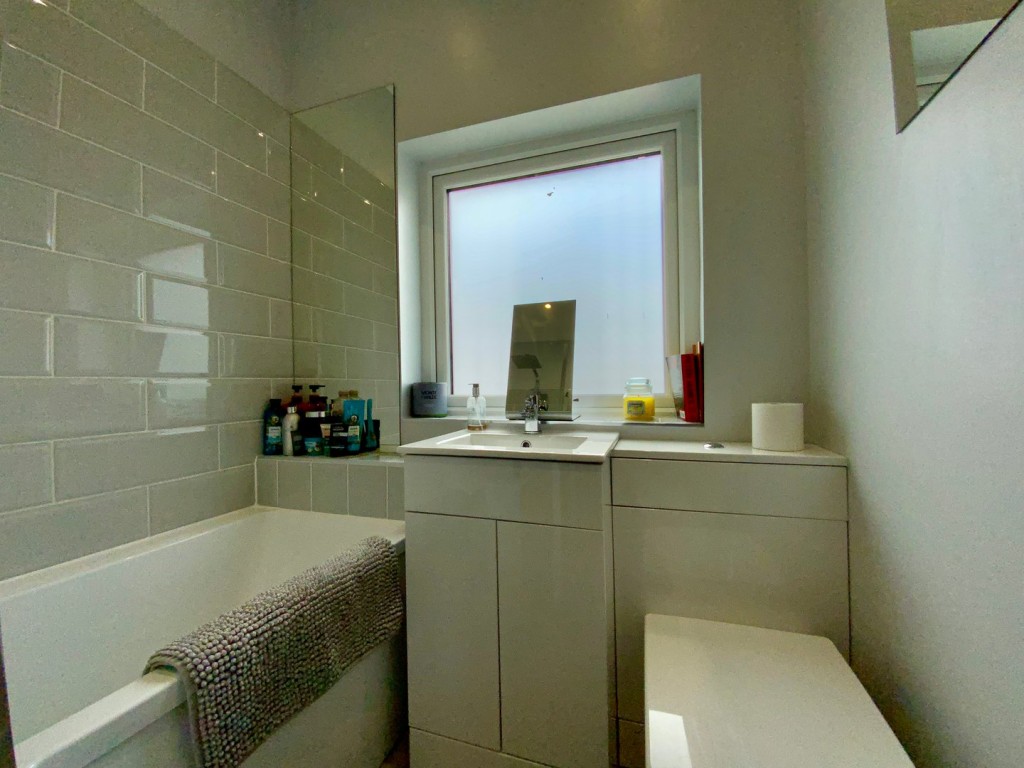 Image for Upper Tennyson Road, Newport