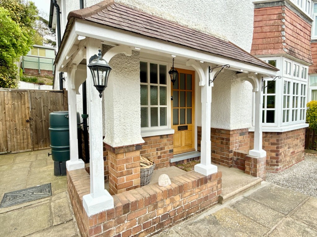 Image for Abergavenny Road, Usk, Monmouthshire