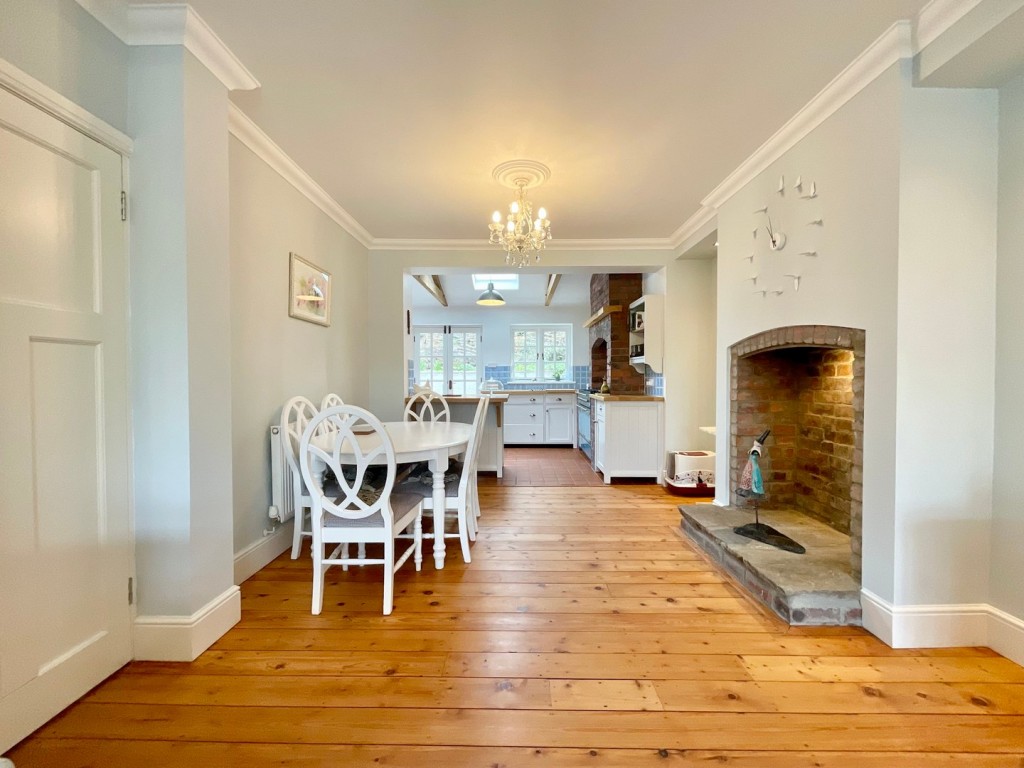 Image for Abergavenny Road, Usk, Monmouthshire
