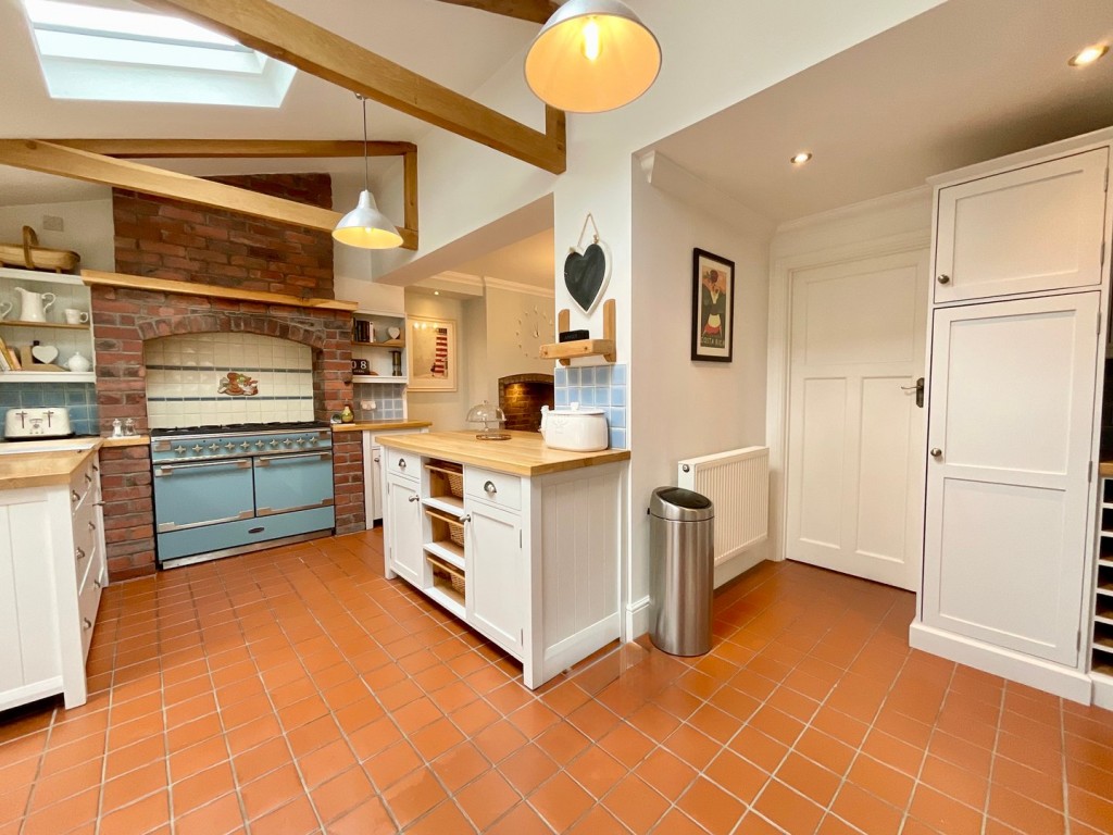 Image for Abergavenny Road, Usk, Monmouthshire