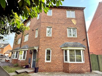 Coedkernew, Newport