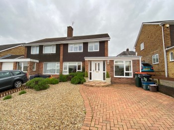 Larch Grove, Newport