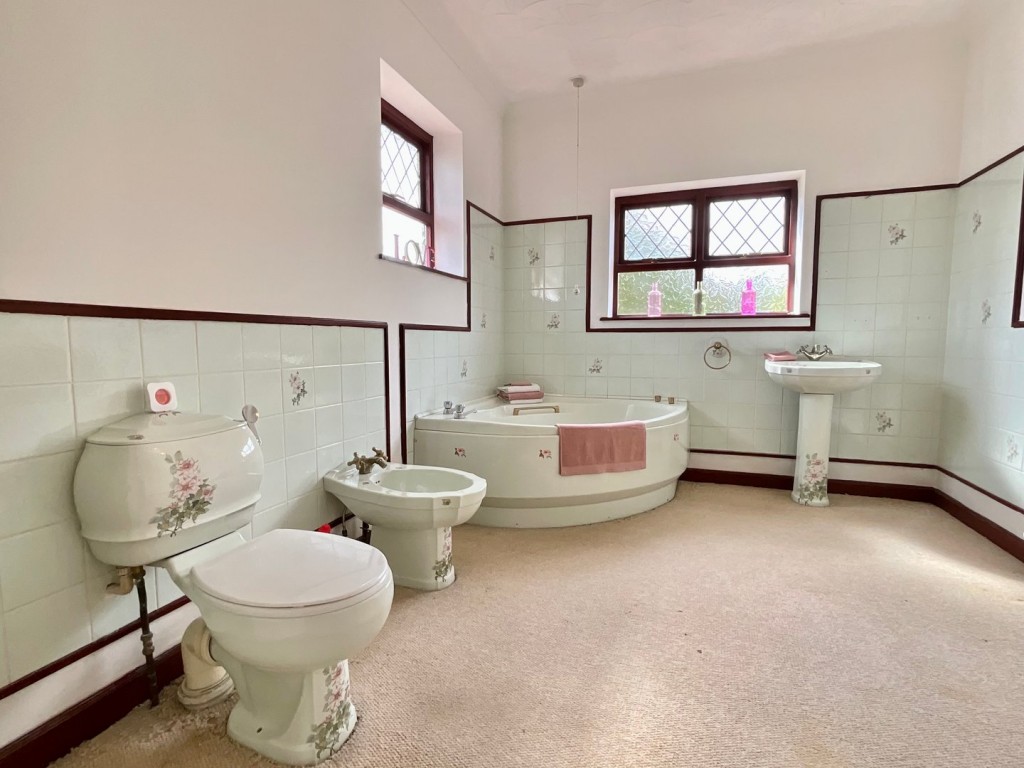 Image for Fleur de Lis, Blackwood, Caerphilly