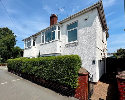 View full details for Mendalgief Road, Newport