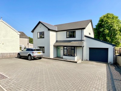 View full details for Little Mill, Pontypool, Monmouthshire