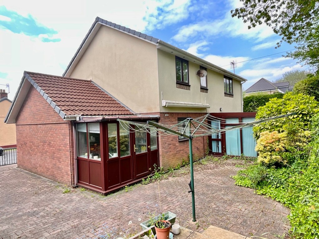 Image for Fleur de Lis, Blackwood, Caerphilly