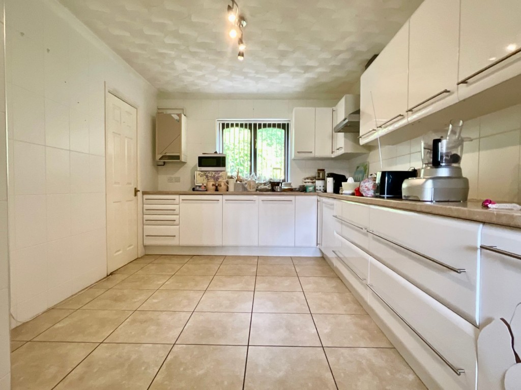Image for Fleur de Lis, Blackwood, Caerphilly