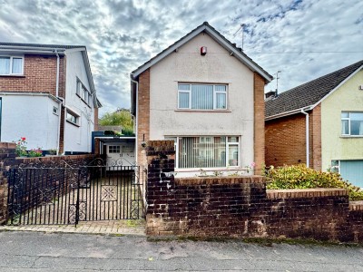 View full details for Woodland Park Road, Newport