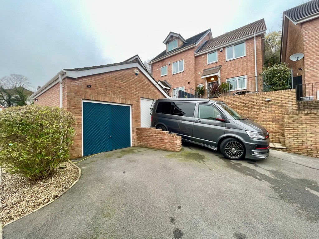 Image for Cross Keys, Newport, Caerphilly