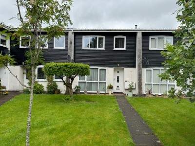 View full details for Four Ash Court, Usk, Monmouthshire